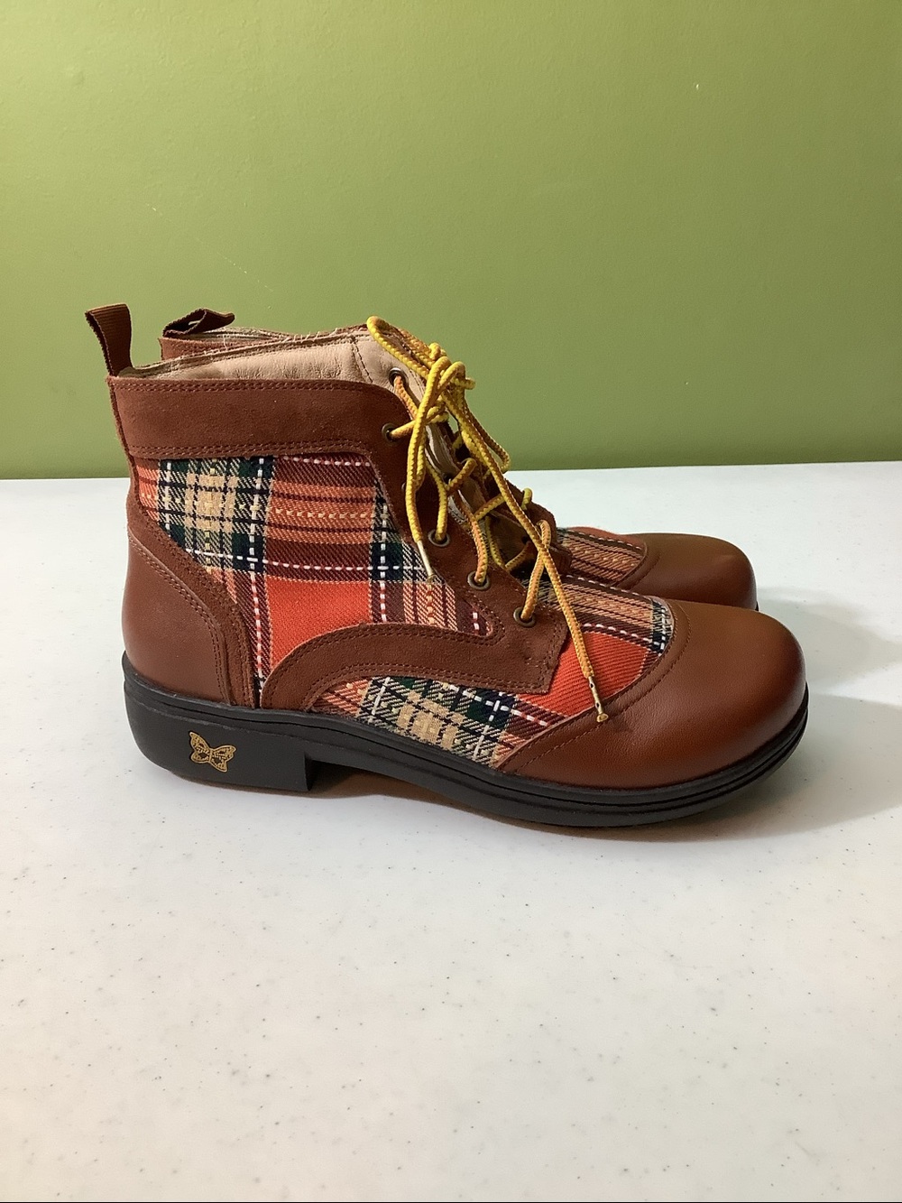 Alegria brown and plaid boots, size 38